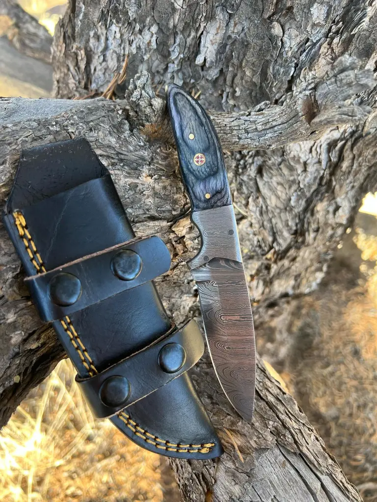 blkdurangowithsheath.webp