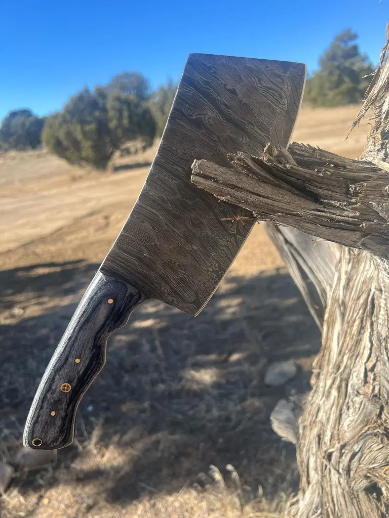 curved cleaver 2.webp