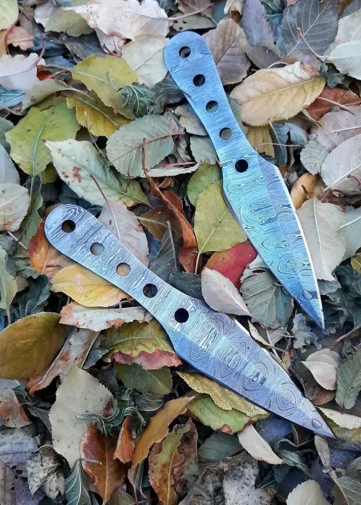 Throwing Knives