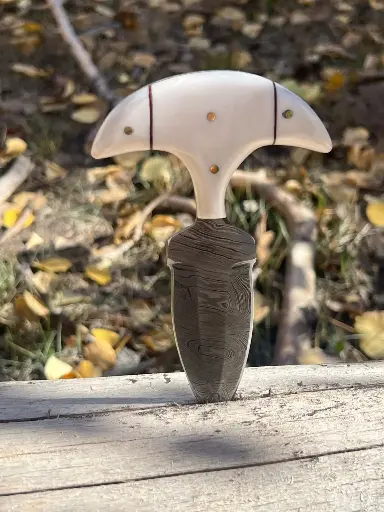 Push Dagger